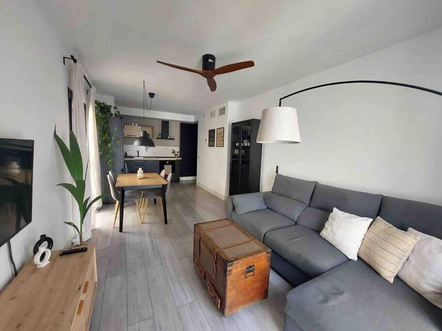 Cozy Apartment มาลากา ภายนอก รูปภาพ