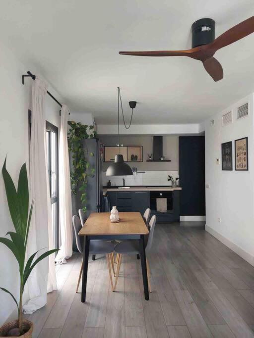 Cozy Apartment มาลากา ภายนอก รูปภาพ