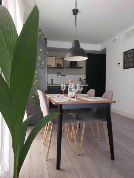 Cozy Apartment มาลากา ภายนอก รูปภาพ